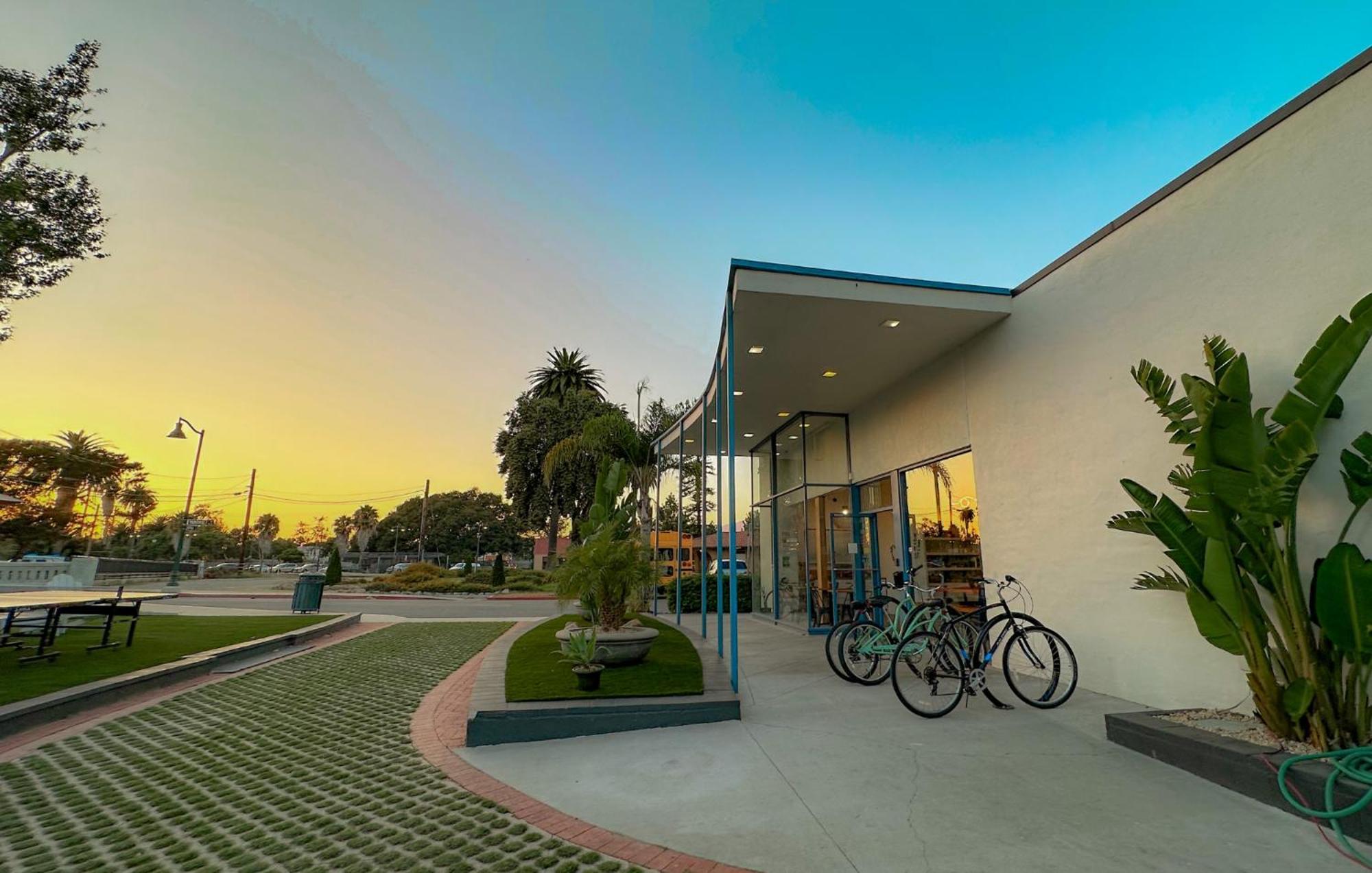 Ith Santa Barbara Beach Hostel Экстерьер фото